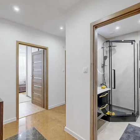 Appartement Flexihome Sk - Jantarova - 65m2 - 2 Bedroom - Garage Parking Košice